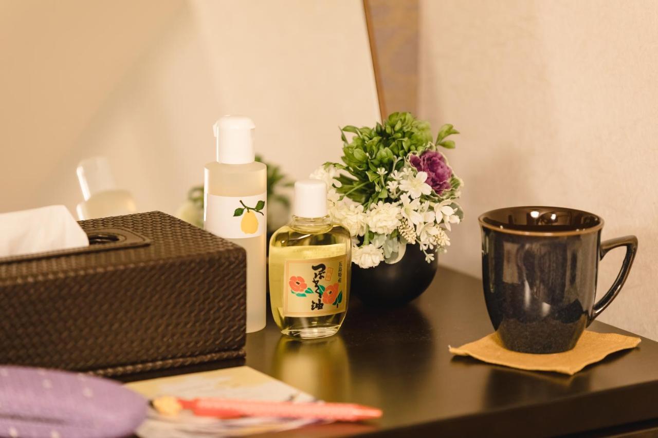 Fuji Heights Hotel Ōsaka Extérieur photo
